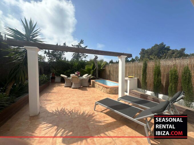 Seasonal Rental Ibiza - Townhouse Glamour