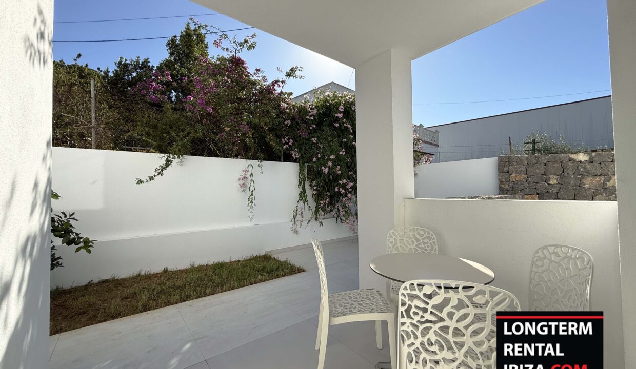 Long Term Rental Ibiza - Building The four lux apartments 12