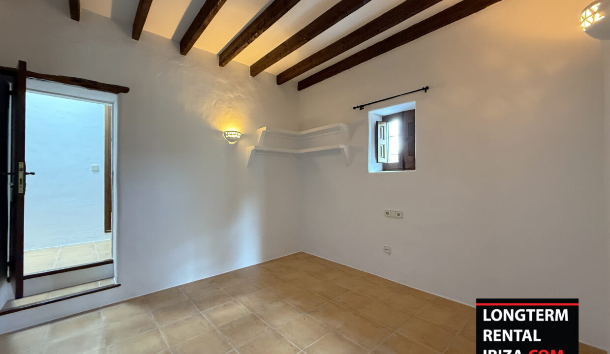Longterm Rental Ibiza - Villa Roca Mountain 21