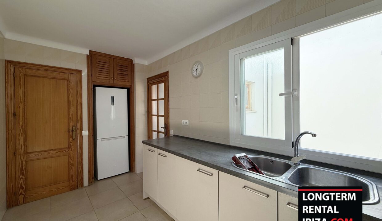 Longterm rental Ibiza- Penthouse Bright Santa Eulalia 14