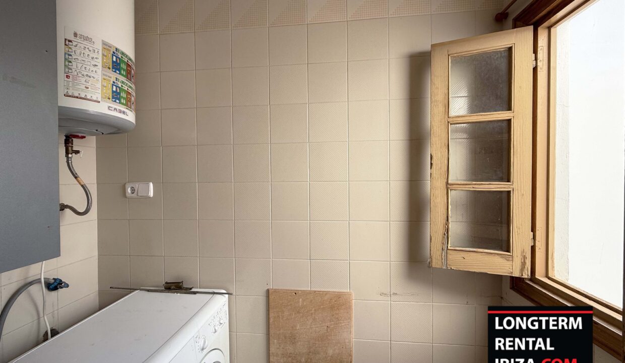 Longterm rental Ibiza- Penthouse Bright Santa Eulalia 15