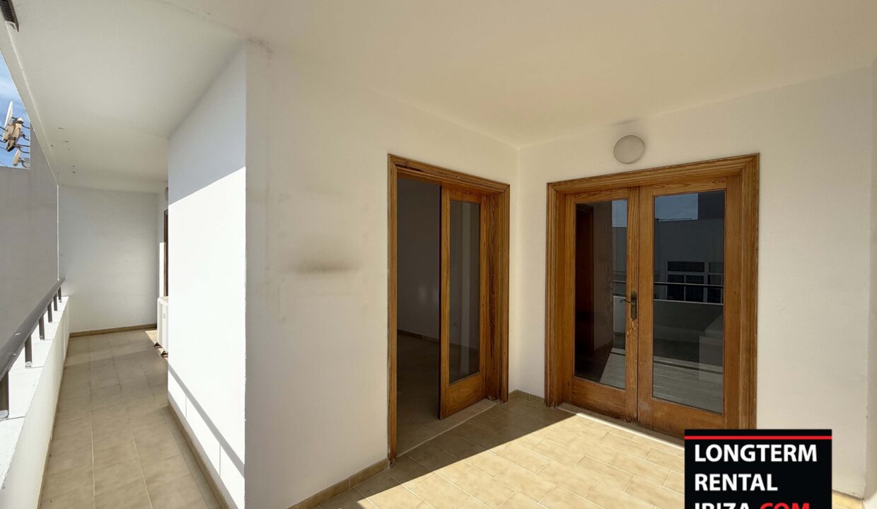 Longterm rental Ibiza- Penthouse Bright Santa Eulalia 25