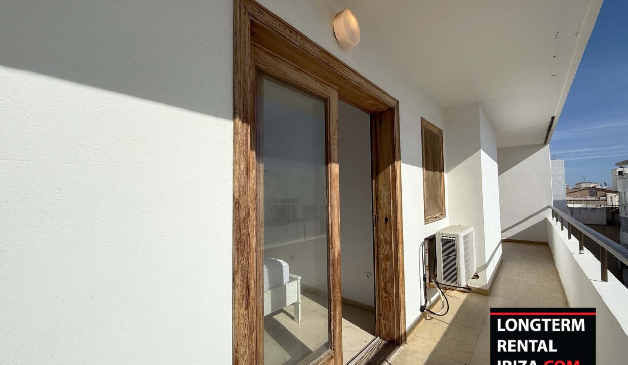 Longterm rental Ibiza- Penthouse Bright Santa Eulalia 33