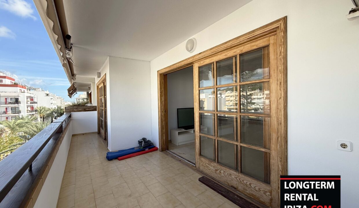 Longterm rental Ibiza- Penthouse Bright Santa Eulalia 6