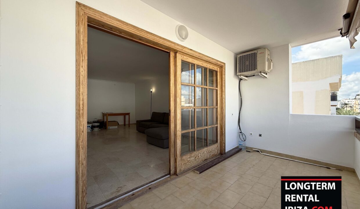 Longterm rental Ibiza- Penthouse Bright Santa Eulalia 7