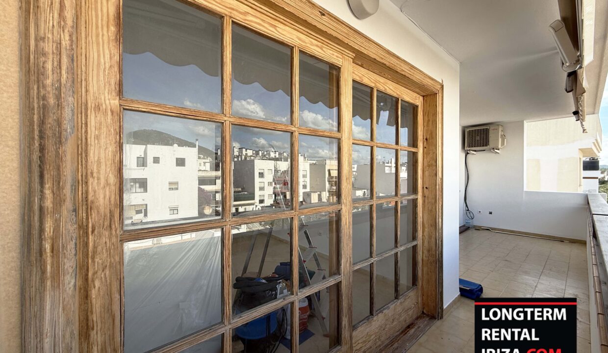 Longterm rental Ibiza- Penthouse Bright Santa Eulalia 8