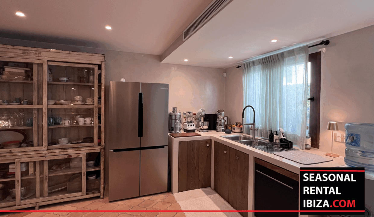 Seasonal Rental Ibiza - Triplex Elegant Illa Plana 10