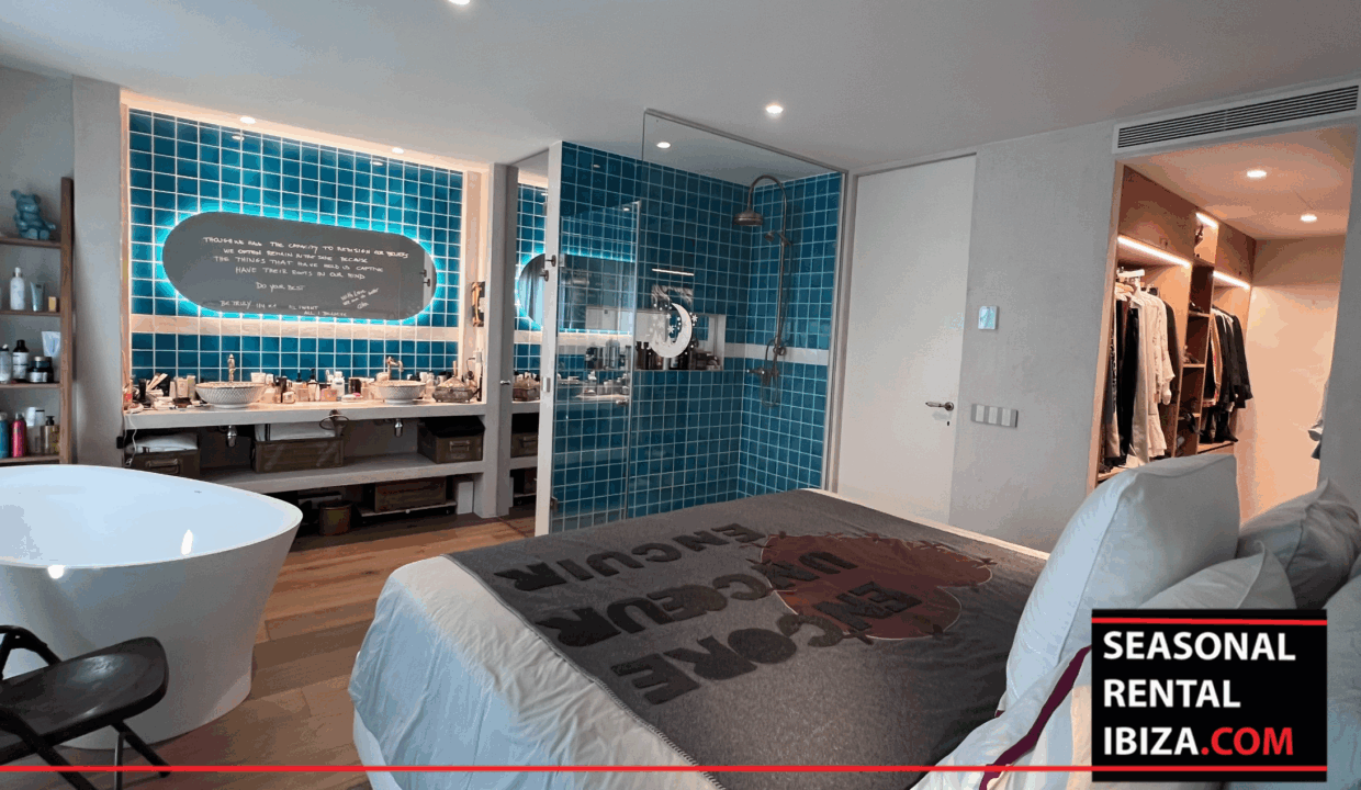 Seasonal Rental Ibiza - Triplex Elegant Illa Plana 12