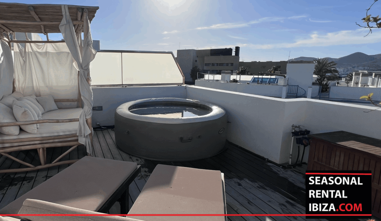 Seasonal Rental Ibiza - Triplex Elegant Illa Plana 17