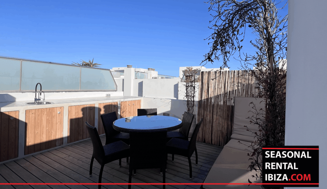Seasonal Rental Ibiza - Triplex Elegant Illa Plana 18
