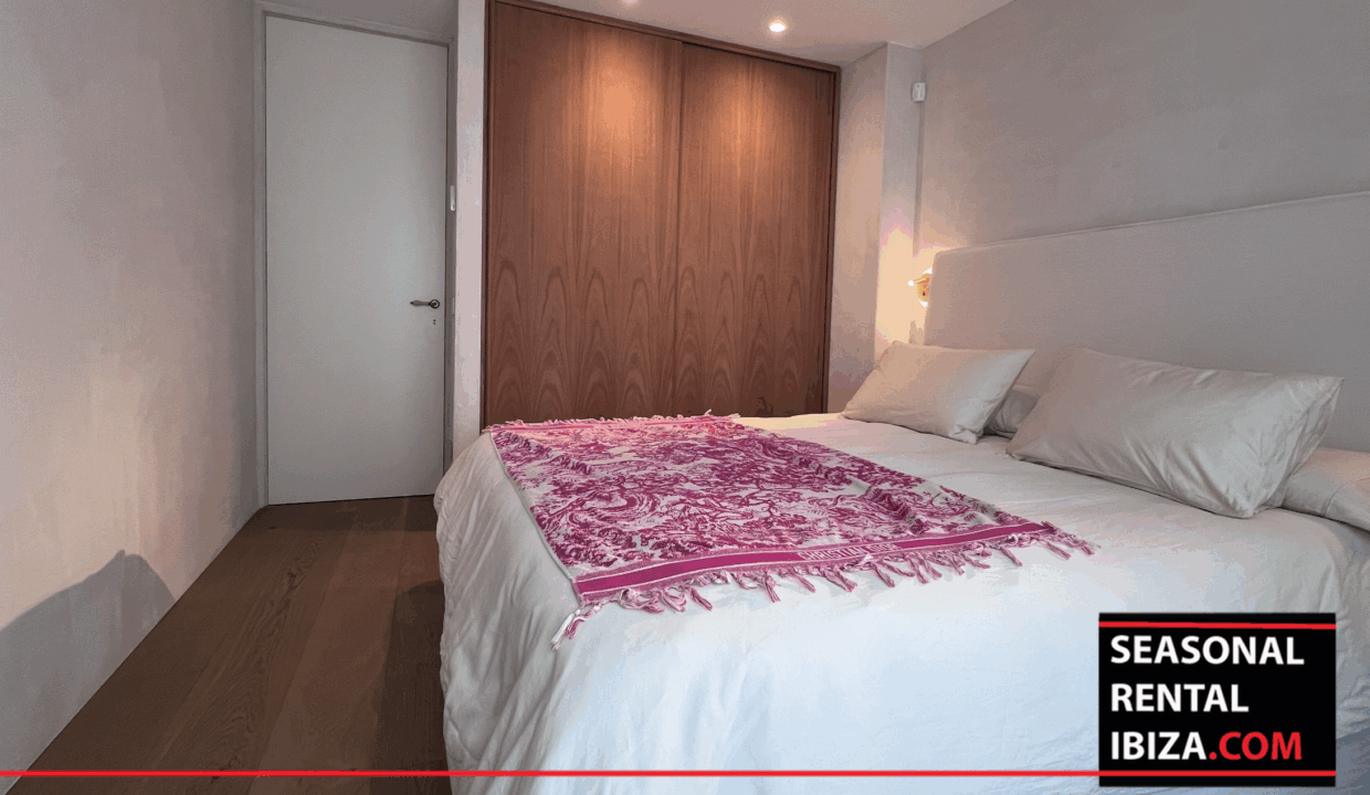Seasonal Rental Ibiza - Triplex Elegant Illa Plana 9