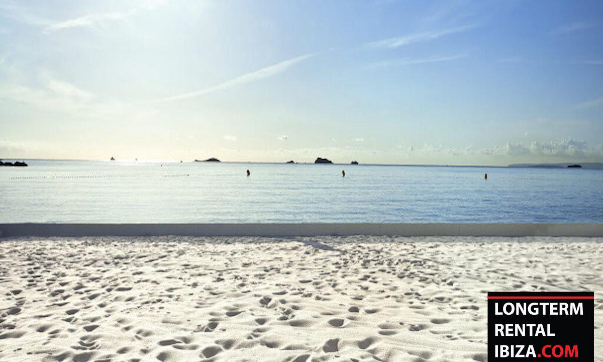 Long-term-rental-Ibzia-Apartment-Royal-beach-35