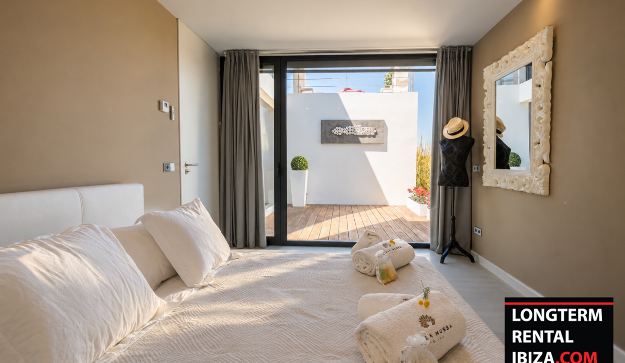 Longterm rental Ibiza - Villa Benimussa 16