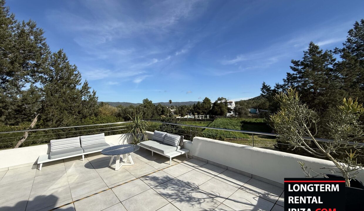 Long Term rental Ibiza - Villa Coach 8 (2)