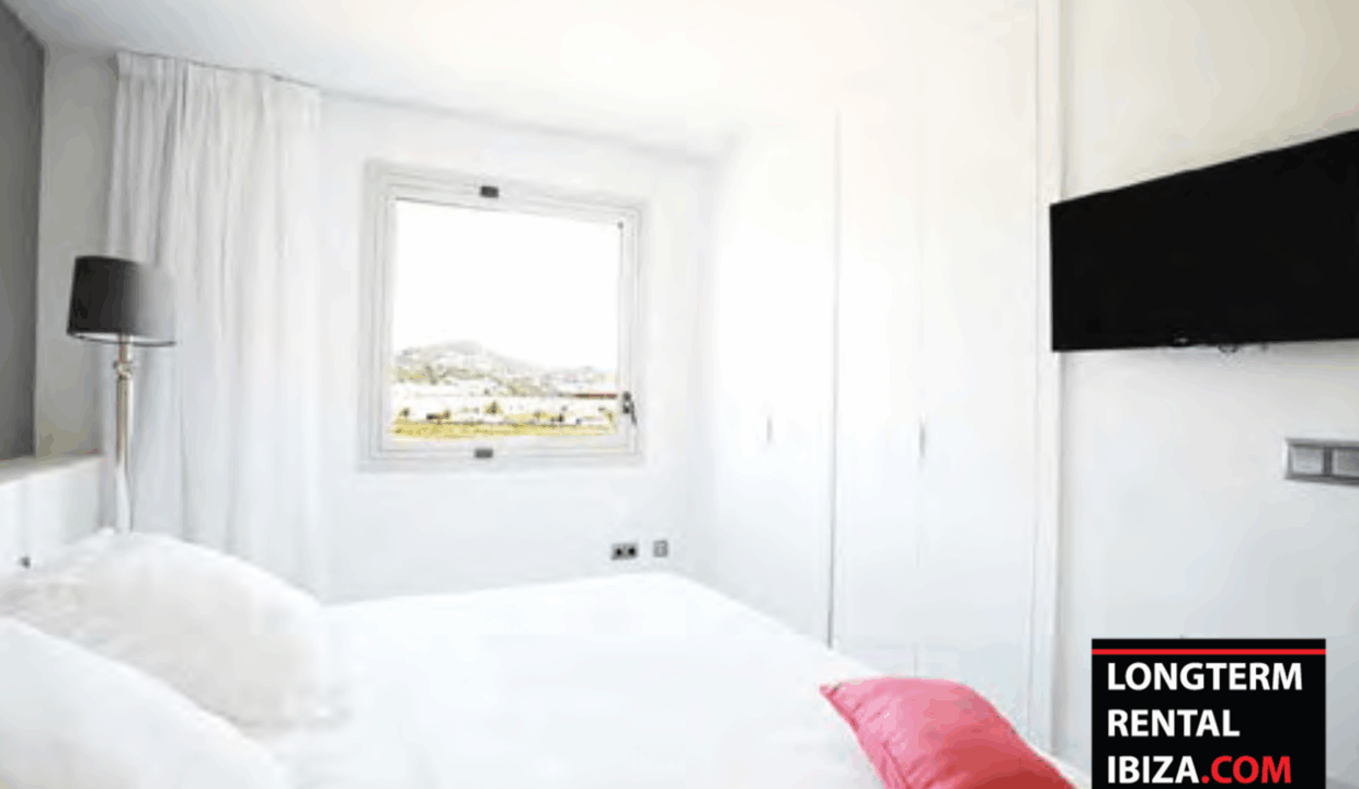Longterm Rental Ibiza - Apartment Botafoch Views 6