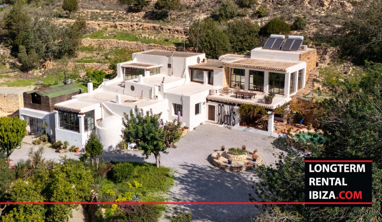 Long term rental ibiza- Finca Autentica