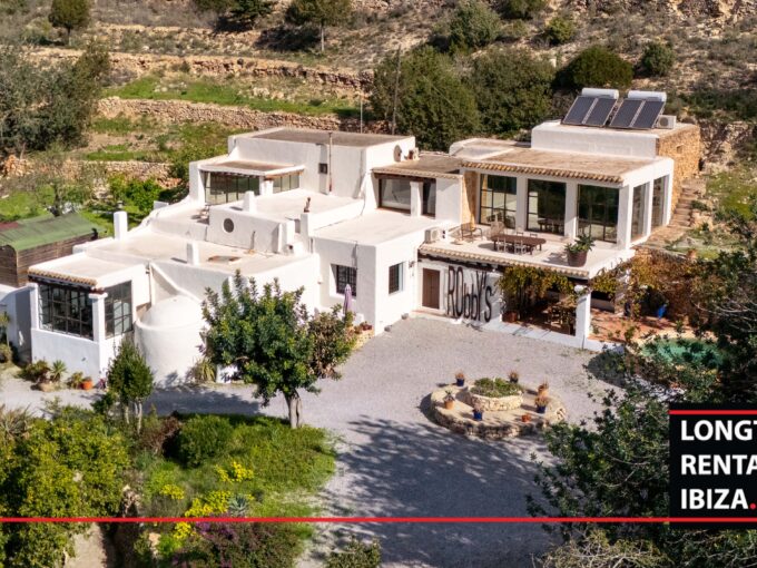 Long term rental ibiza- Finca Autentica