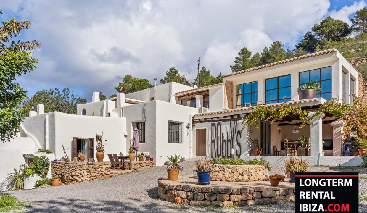 Long term rental ibiza- Finca Autentica 2