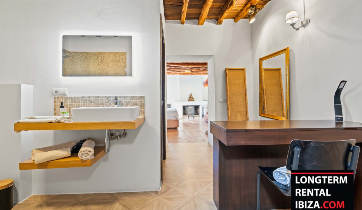 Long term rental ibiza- Finca Autentica 22