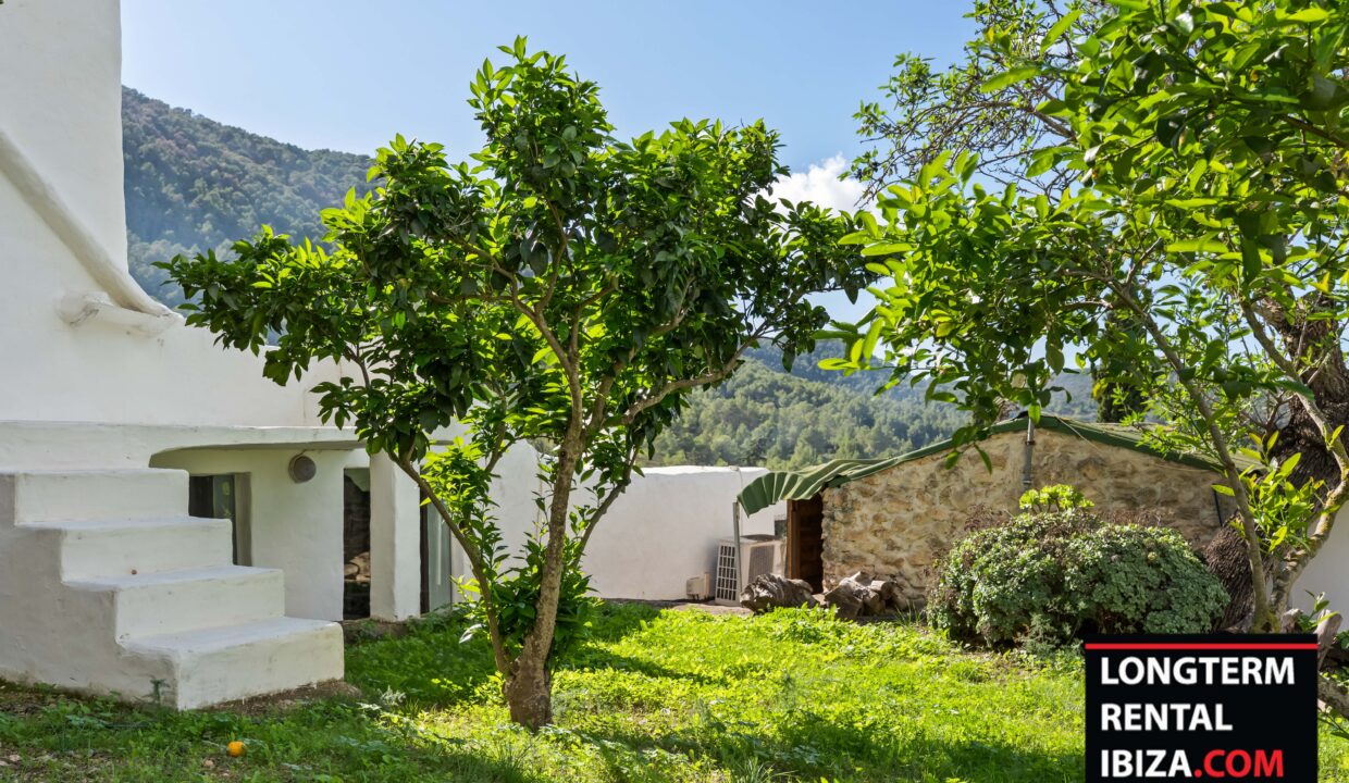 Long term rental ibiza- Finca Autentica 40