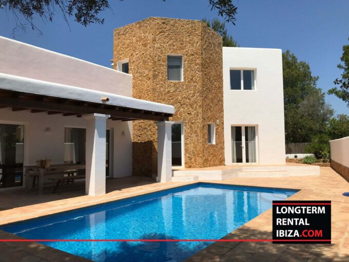 Longterm rental ibiza- Villa In Town Santa Gertrudis