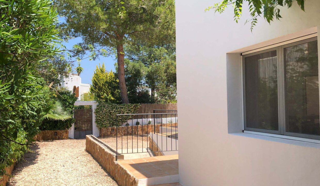 Longterm rental ibiza- Villa In Town Santa Gertrudis 12 (3)