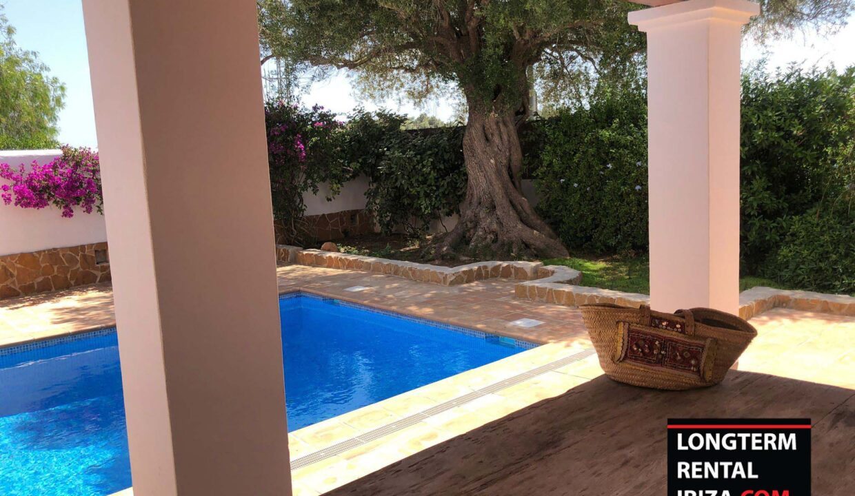 Longterm rental ibiza- Villa In Town Santa Gertrudis 4