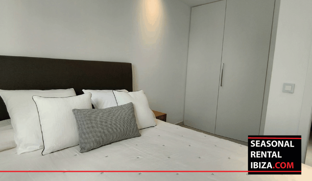 Seasonal Rental - Penthouse Marina View 31 (3)
