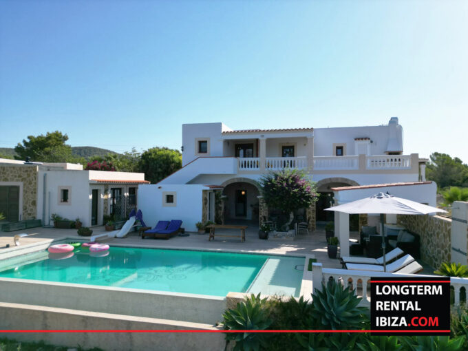 Longterm Rental Ibiza - Villa Amplia