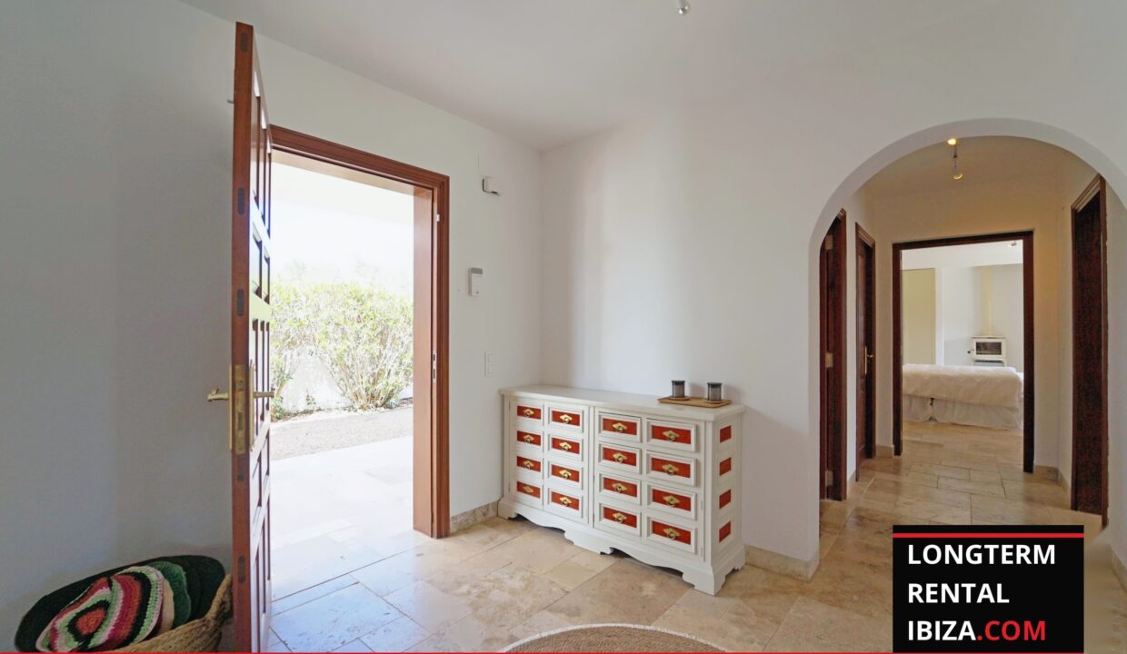 Long Term Rental Ibiza - Villa Fantasy Garden 4